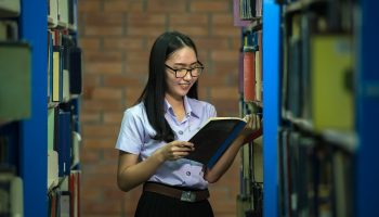 library, study of, classmate-1822683.jpg